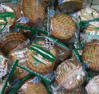 ۽f